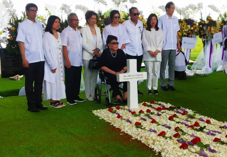 Pak Ci Dalam Damai Pusara Terakhir